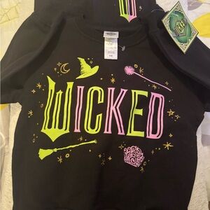 Wicked Black Graphic matching sets.